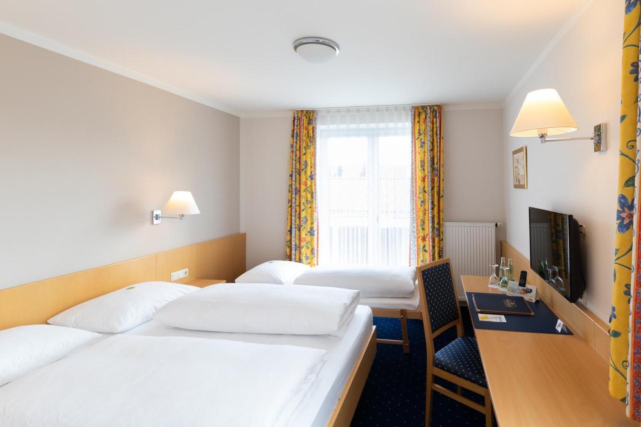 Hotel Huberhof 3*